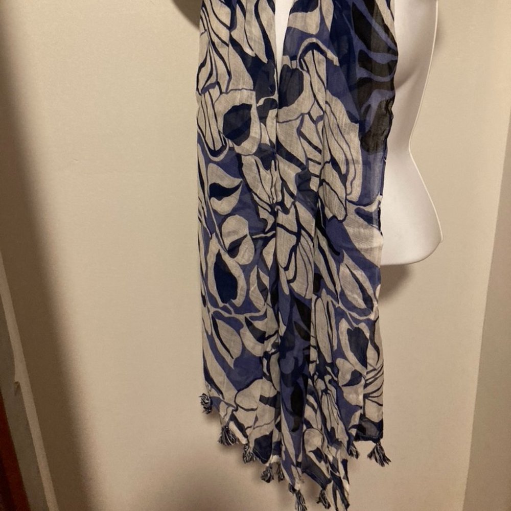J. McLaughlin Scarf/Wrap